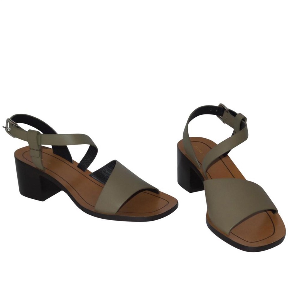 CELINE SAGE GREEN SIDE SANDAL LEATHER SANDALS 55